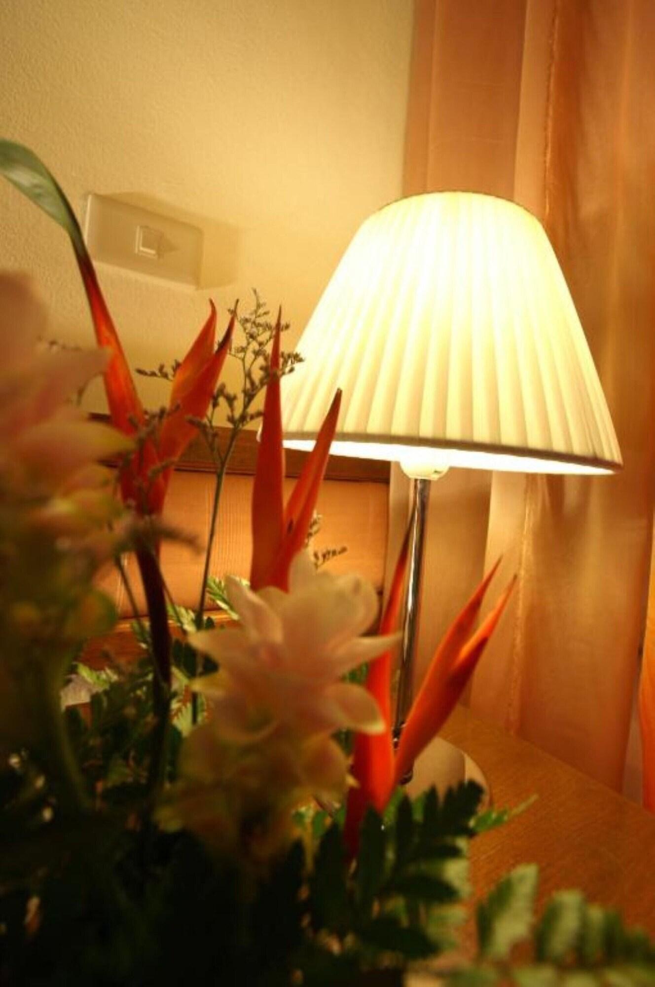 People Place Boutique In Town Hotel - Sha Extra Plus Chiang Mai Bagian luar foto