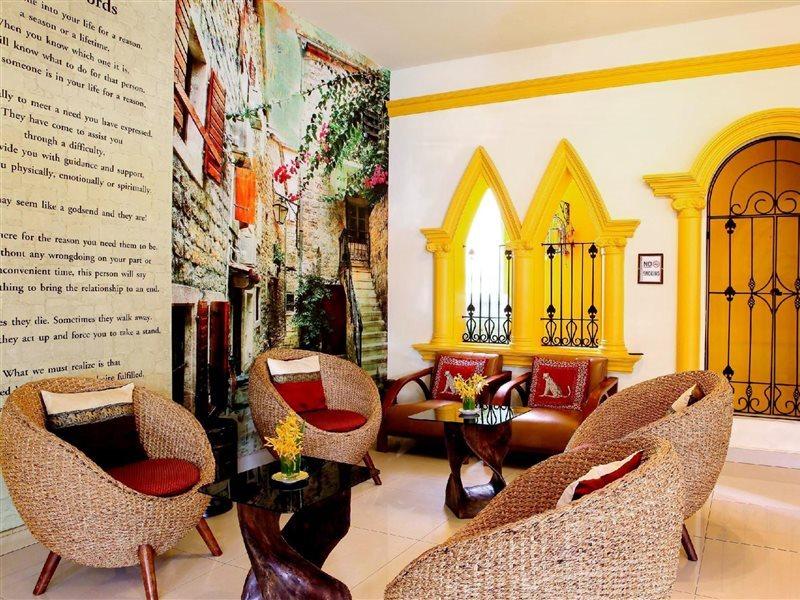 People Place Boutique In Town Hotel - Sha Extra Plus Chiang Mai Bagian luar foto